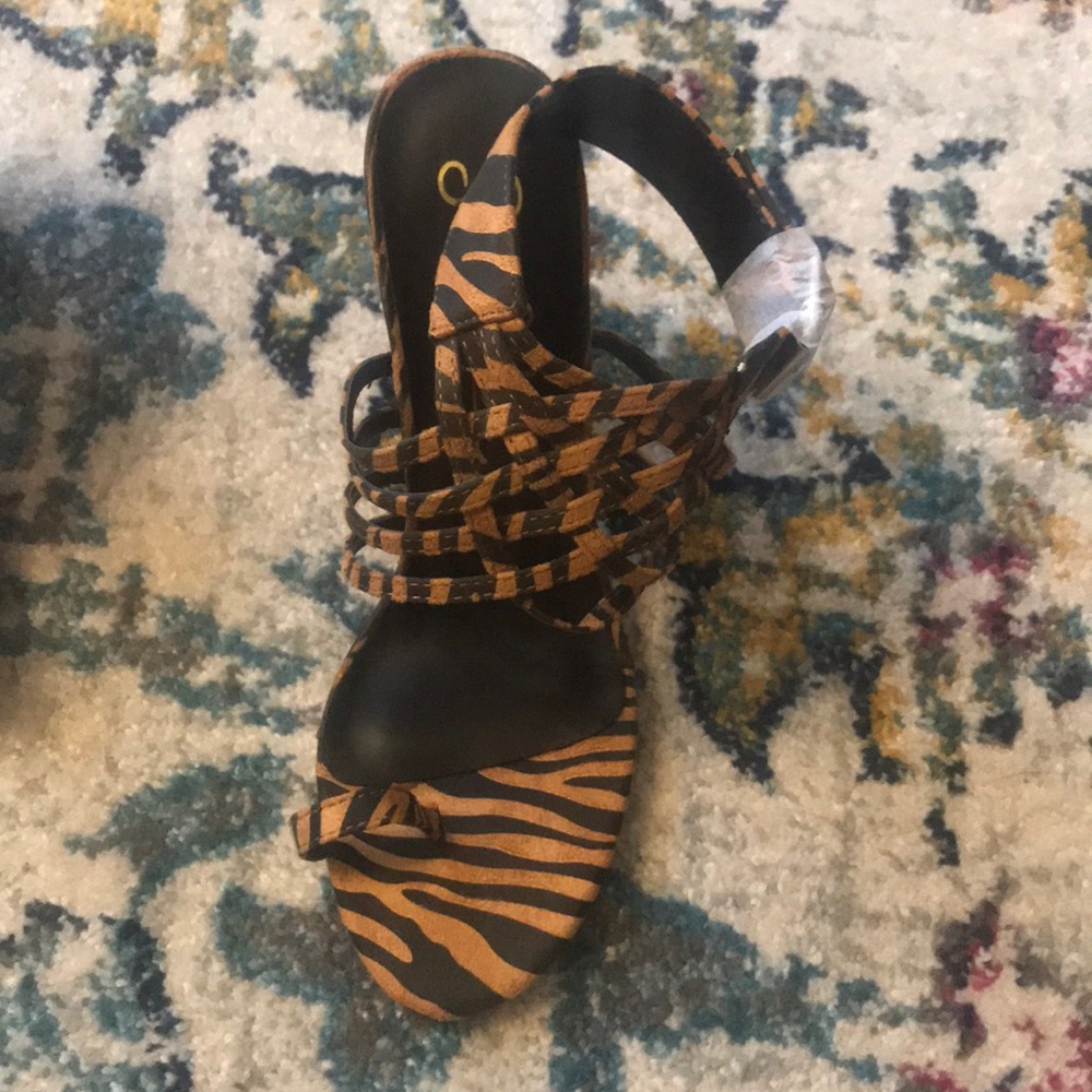 Sexy Strappy Tiger Heels 🐅